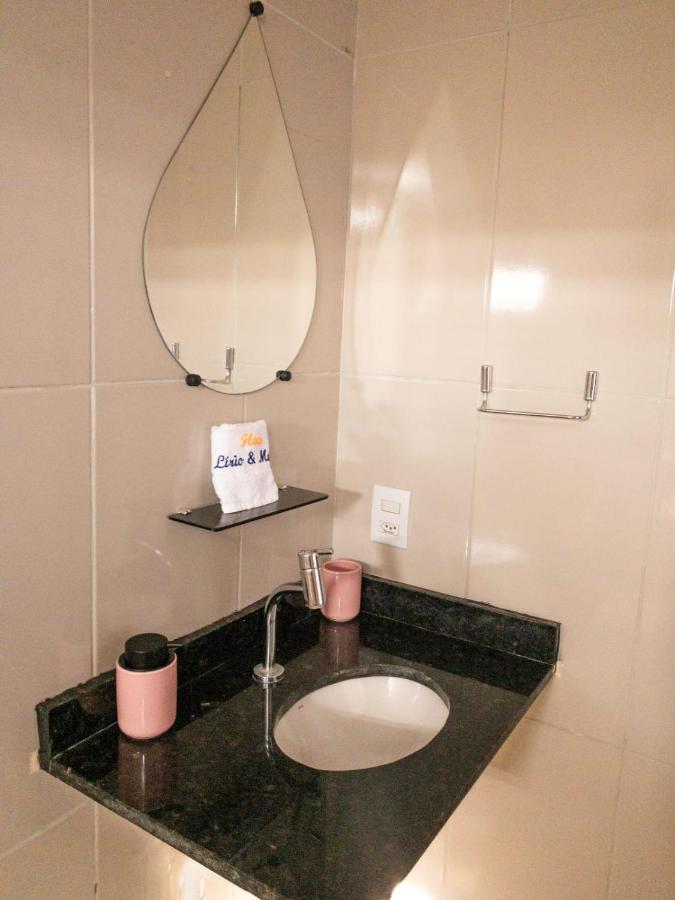 Отель Flats Lirio & Mar Сан-Мигел-ду-Гостозу Экстерьер фото