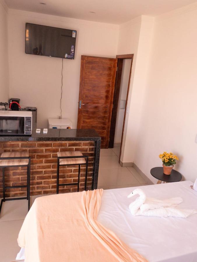 Отель Flats Lirio & Mar Сан-Мигел-ду-Гостозу Экстерьер фото